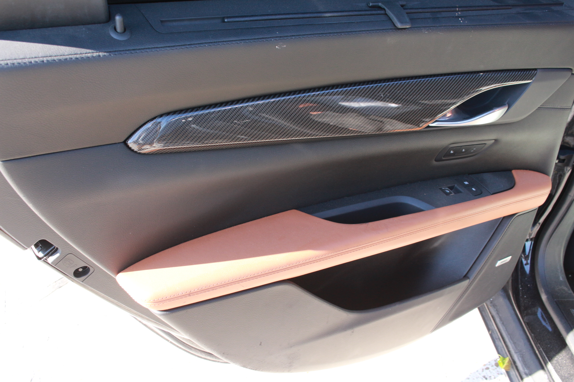 2018 Cadillac CT6 Black Used Part - Image 10