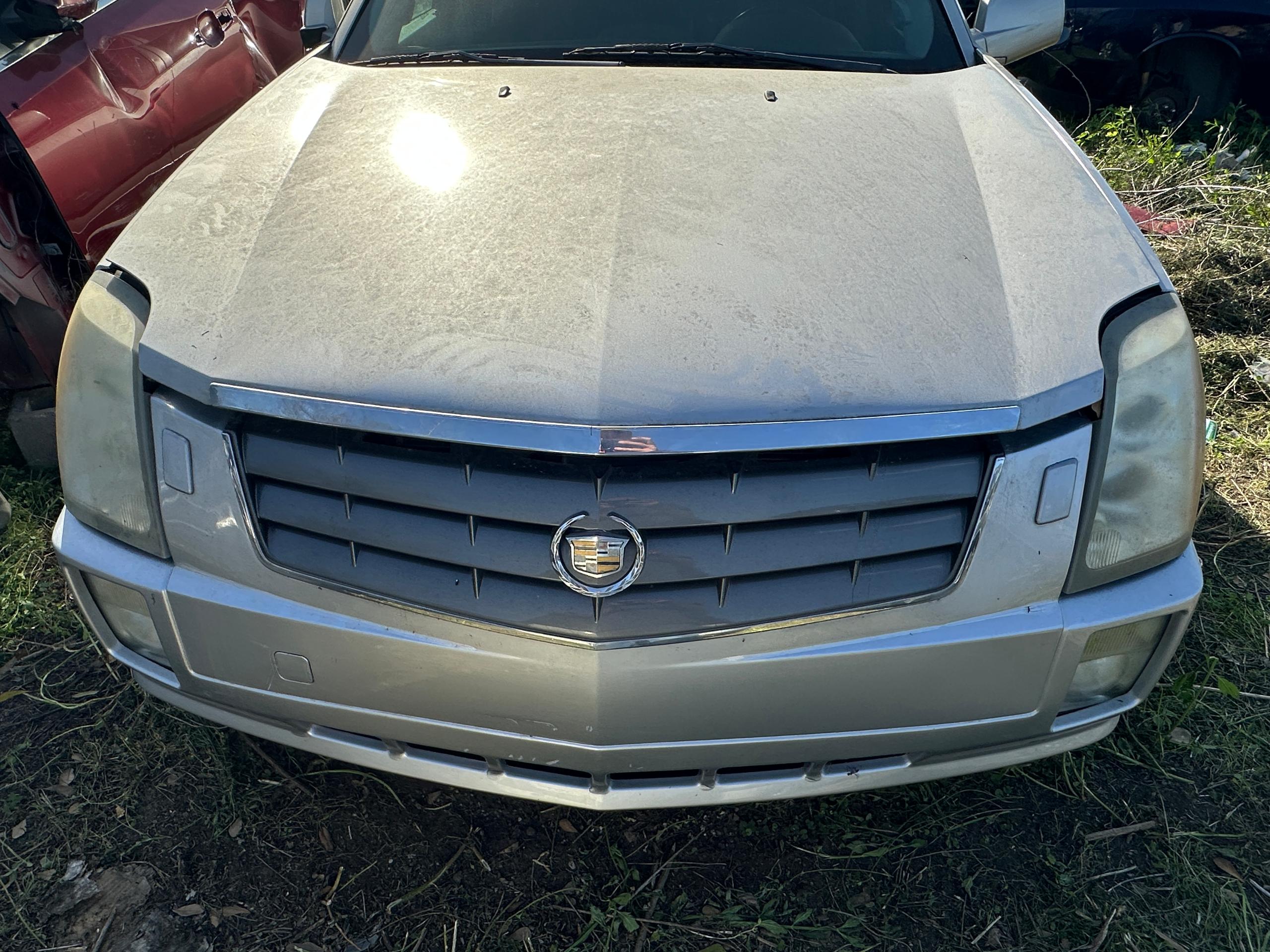 2004 Cadillac SRX Silver Used Parts - Image 6