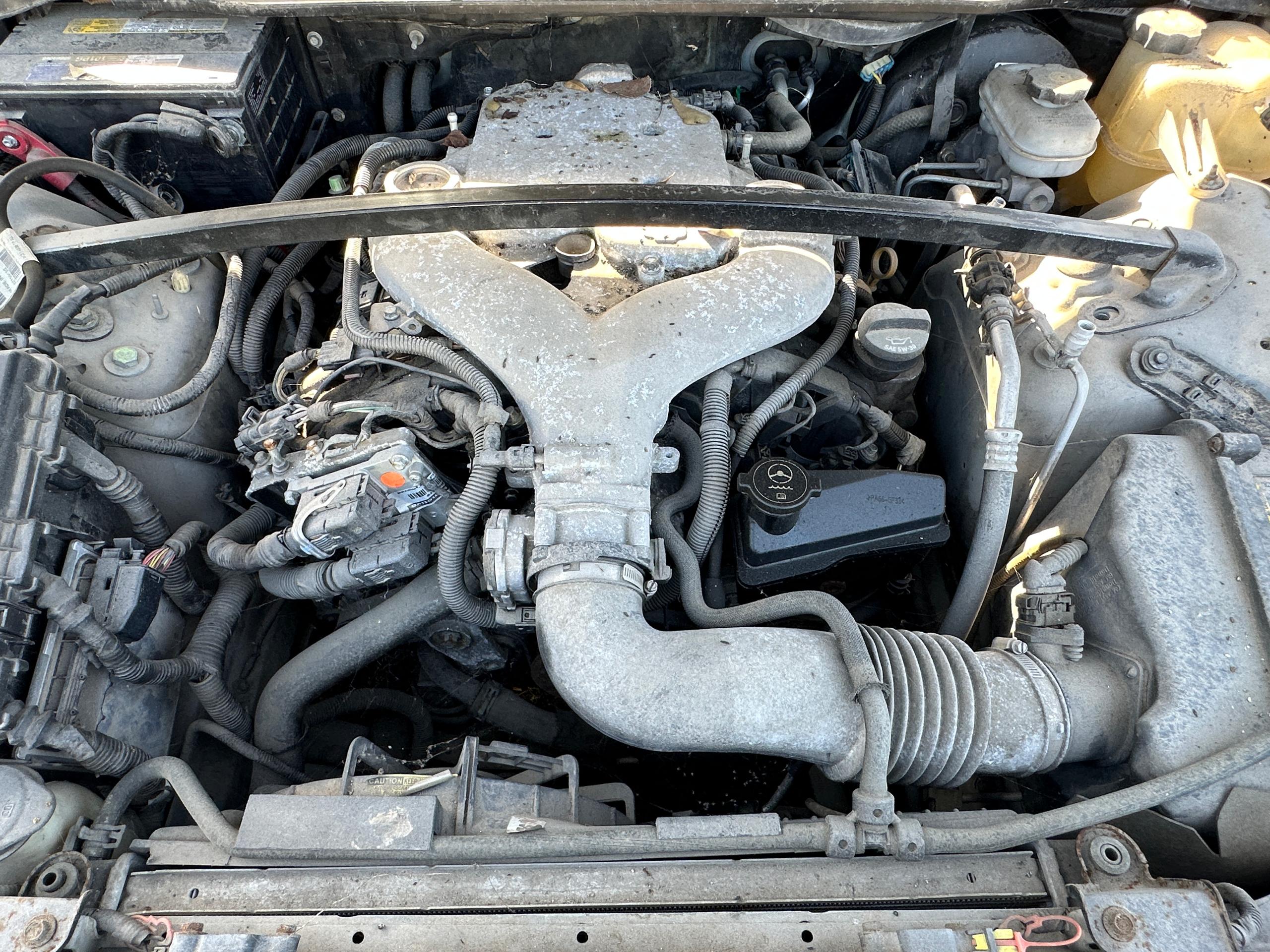 2004 Cadillac SRX Silver Used Parts - Image 3