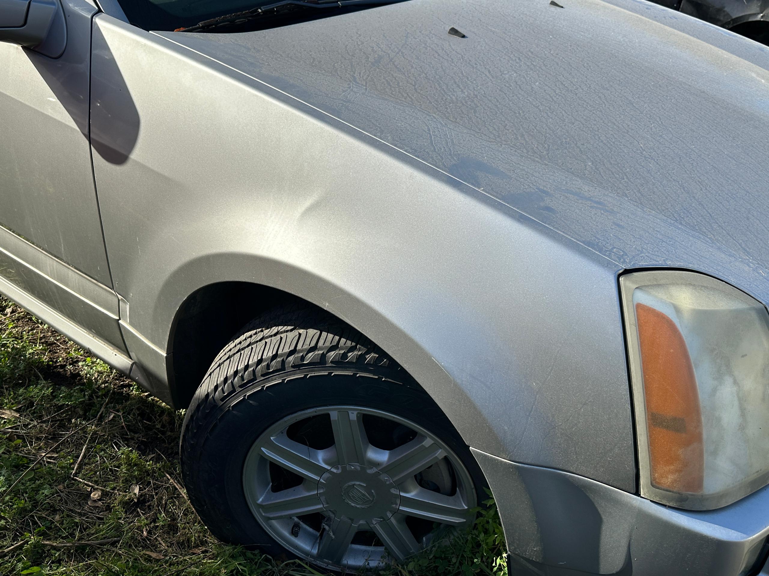 2004 Cadillac SRX Silver Used Parts - Image 21
