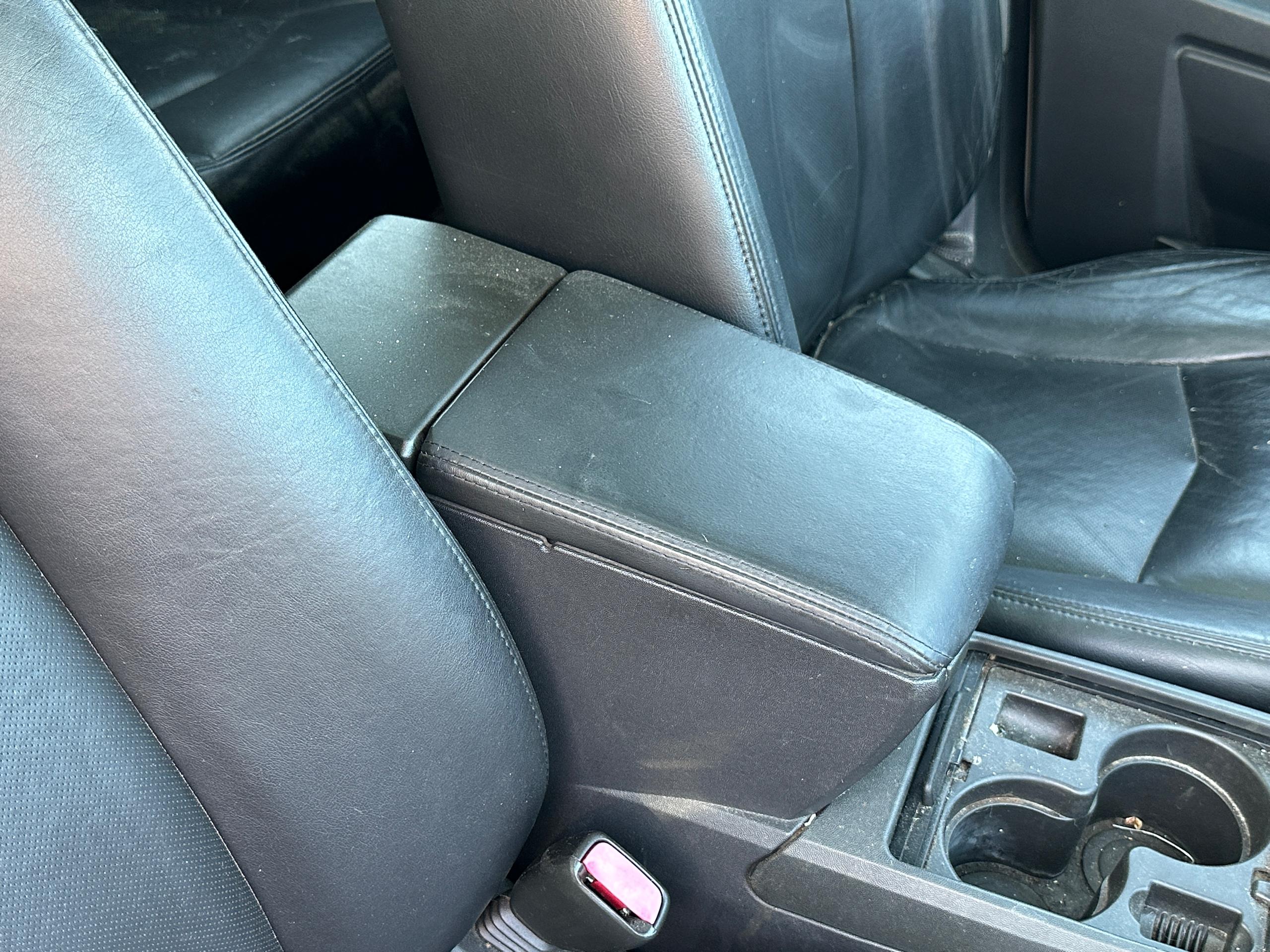2004 Cadillac SRX Silver Used Parts - Image 35