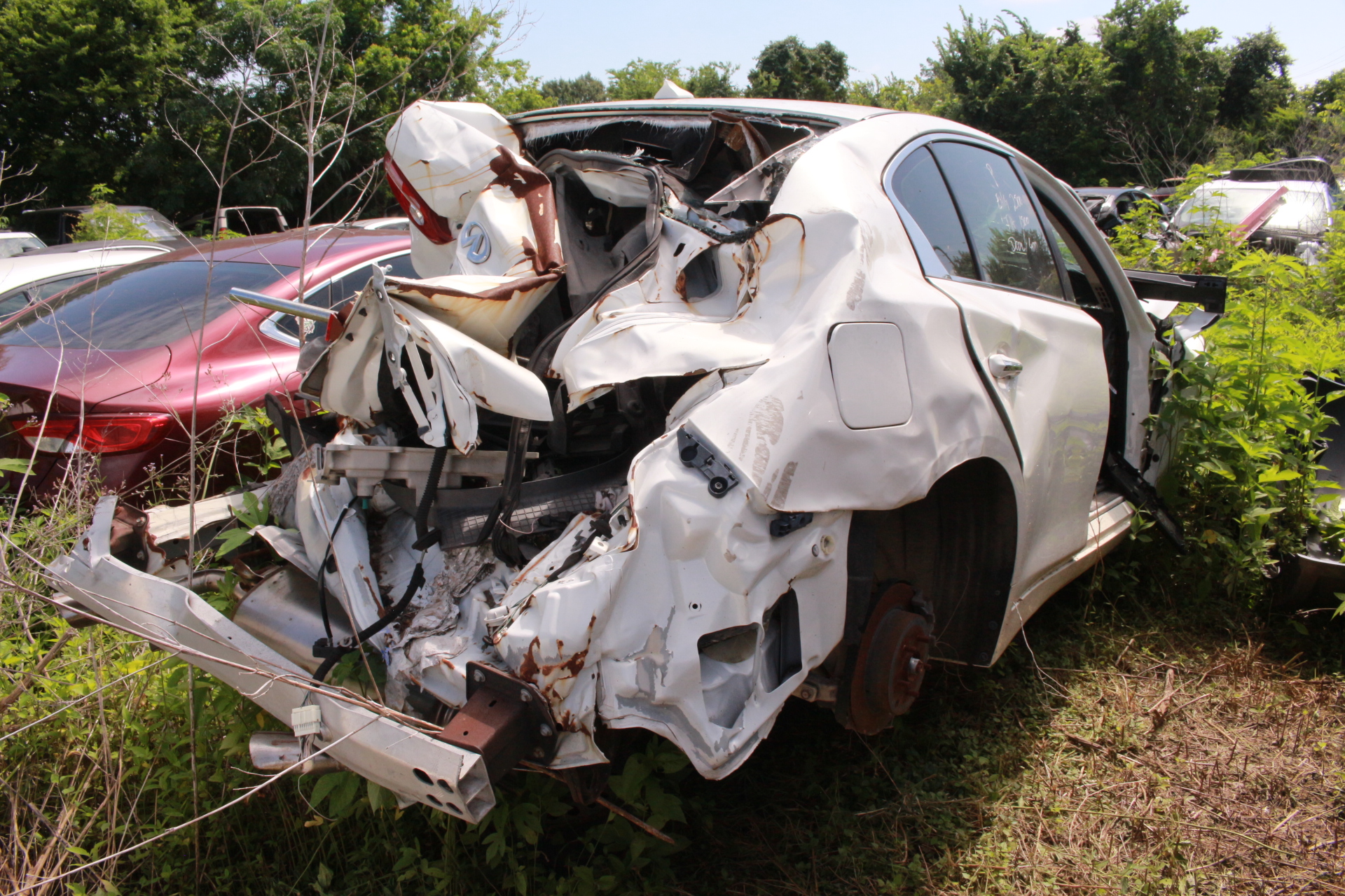 2015 Infiniti Q50 White Used Part - Image 6