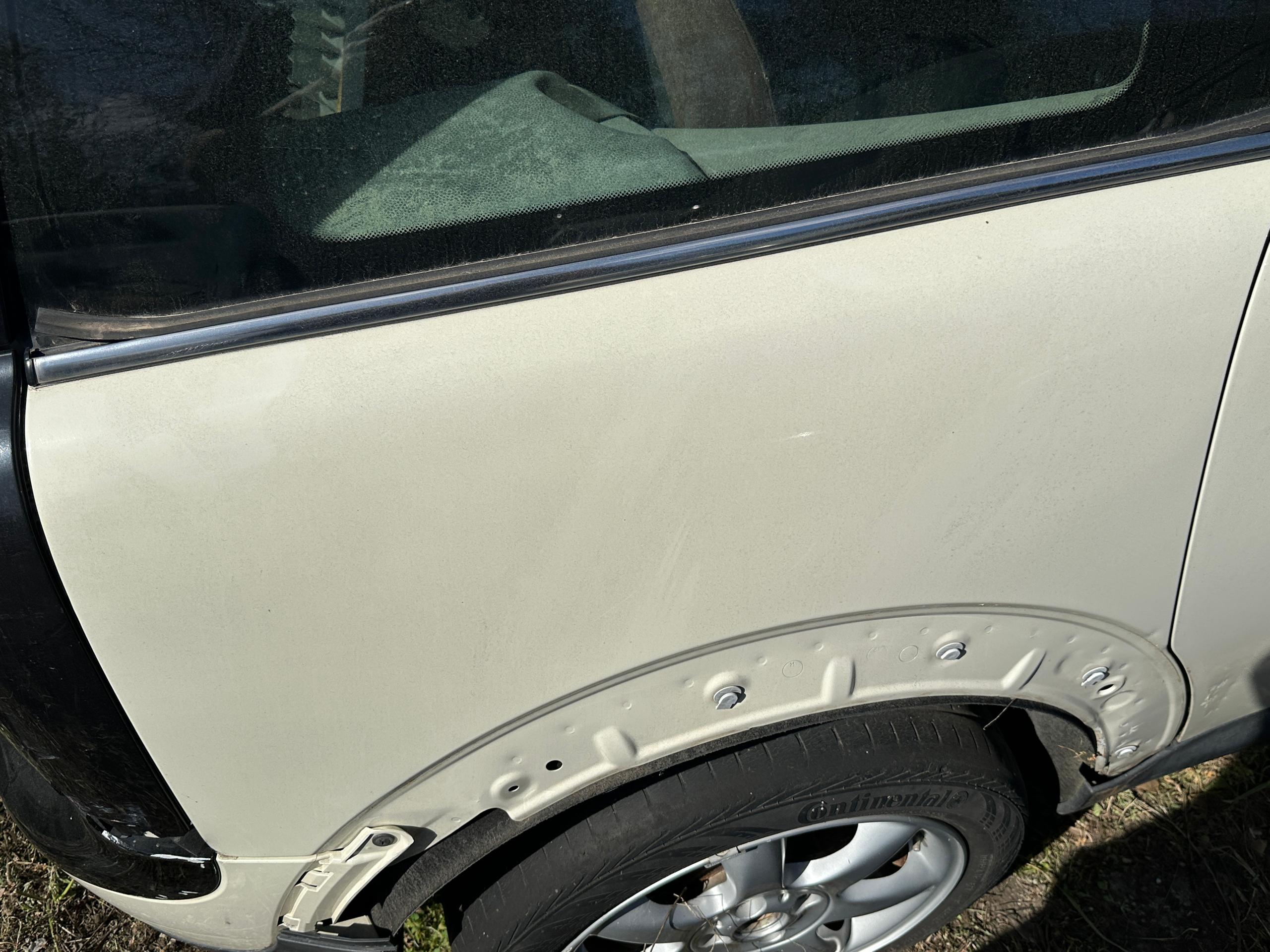 2009 Mini Cooper Clubman White Used Part - Image 20