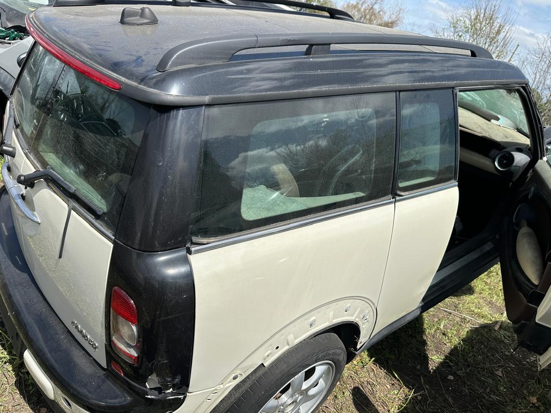 2009 Mini Cooper Clubman White Used Part - Image 9