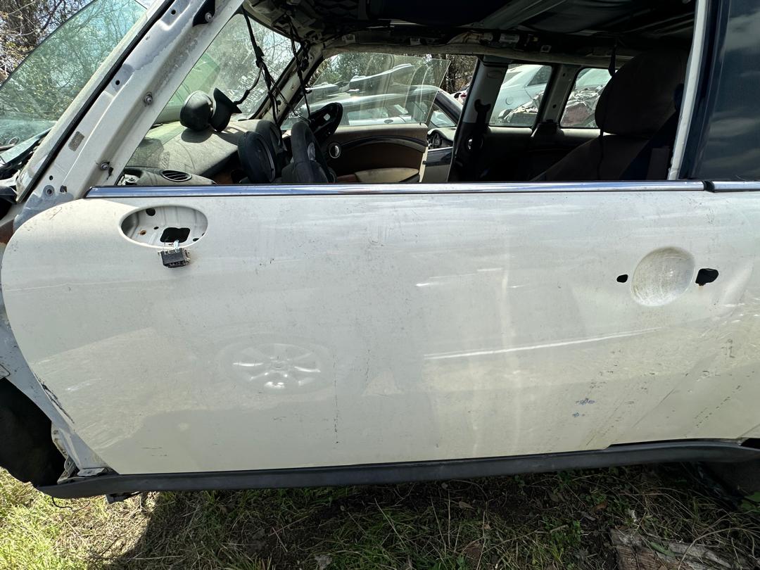 2009 Mini Cooper Clubman White Used Part - Image 12