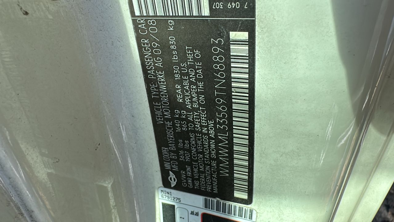 2009 Mini Cooper Clubman White Used Part - Image 13