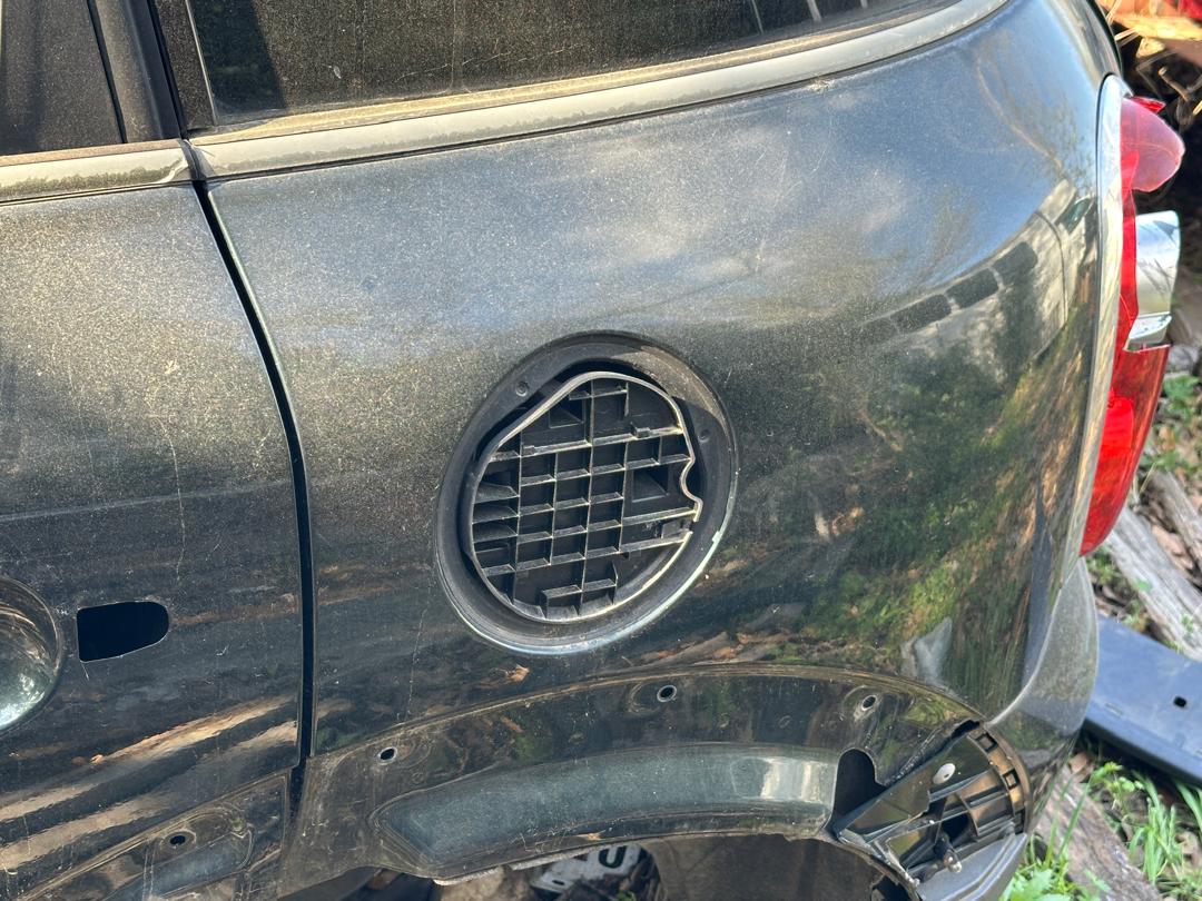 2012 Mini Cooper Countryman Green Used Part - Image 10