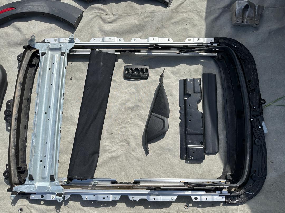 2019 Mini Cooper Countryman Gray Used Part - Image 17