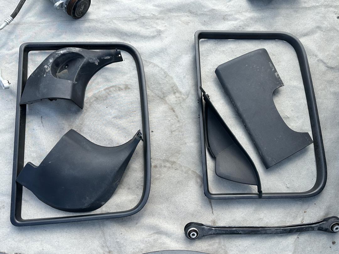 2019 Mini Cooper Countryman Gray Used Part - Image 20