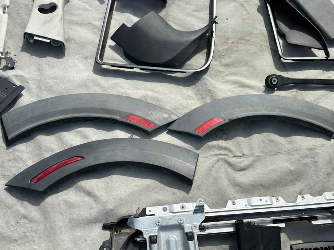 2019 Mini Cooper Countryman Gray Used Part - Image 22