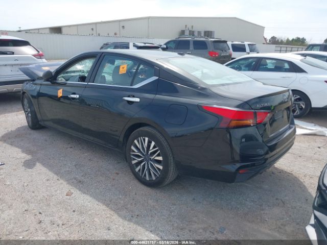 2025 Nissan Altima Black Used Part